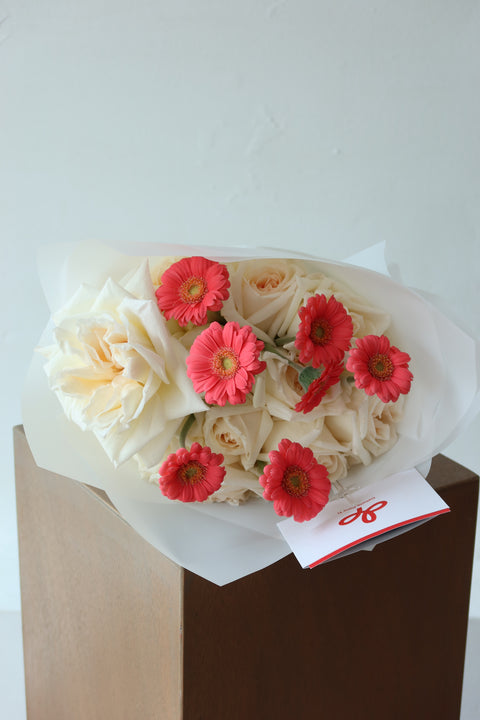 Ramo mini gerberas con rosas
