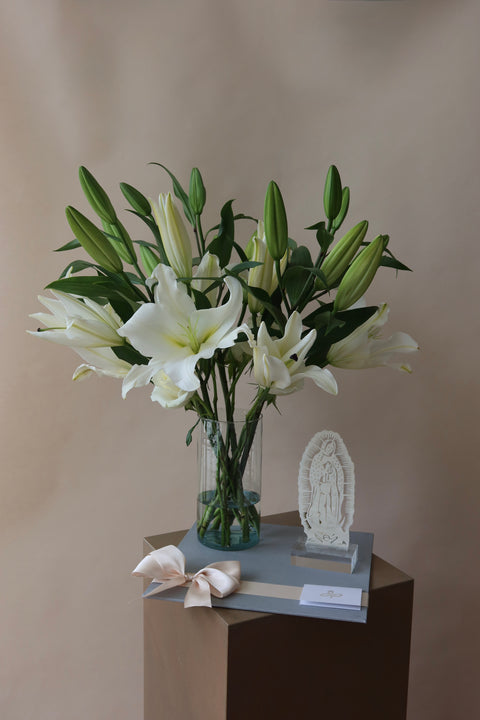 Tabla Virgencita con Flor