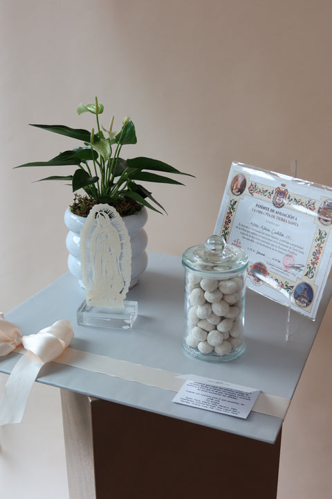 Anturio con Misa, Virgencita y Bombonera